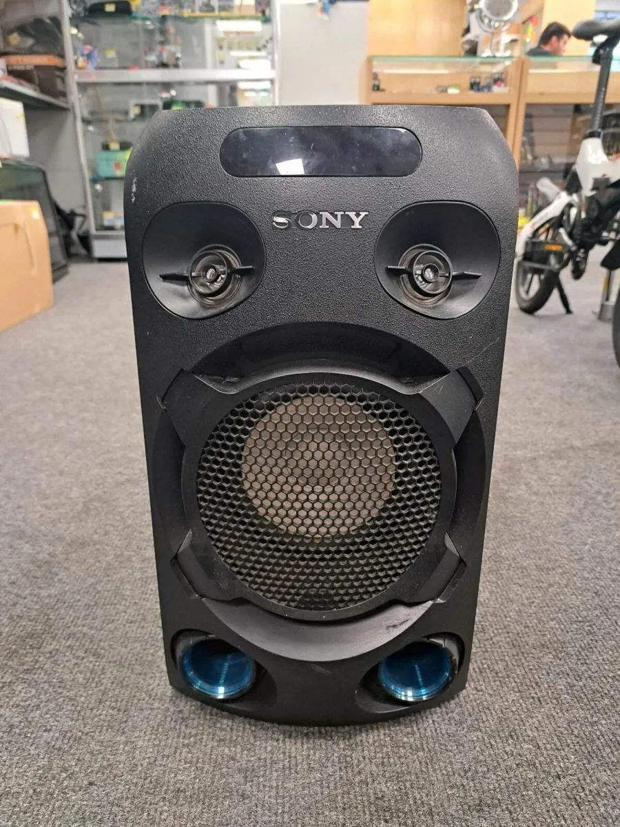 Sony BT Tower Speaker - Image 1
