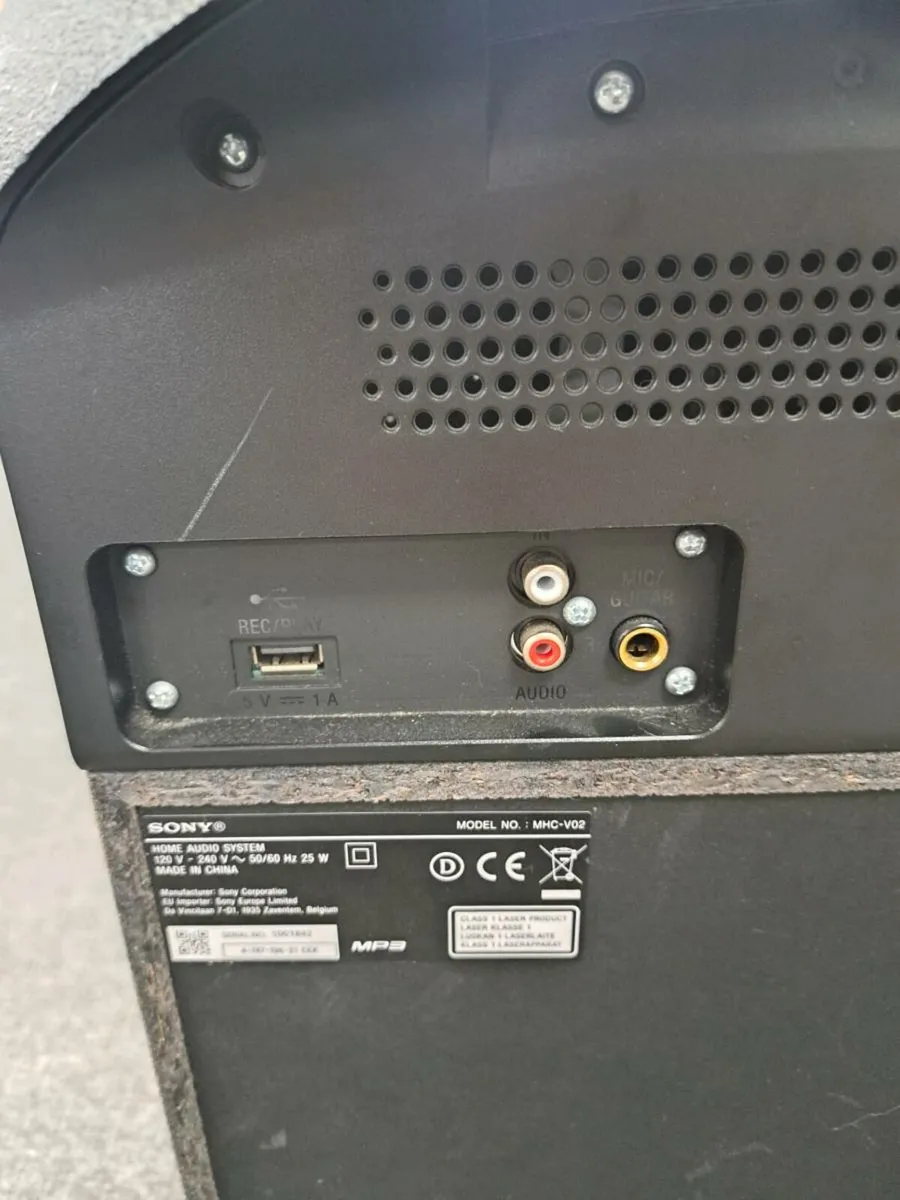 Sony BT Tower Speaker - Image 3
