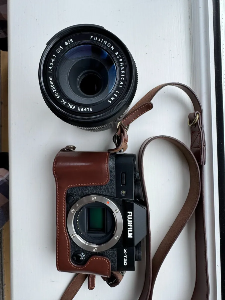 Fujifilm X-T20 Kit — XF 23mm f/2 + XC 50–230mm - Image 3