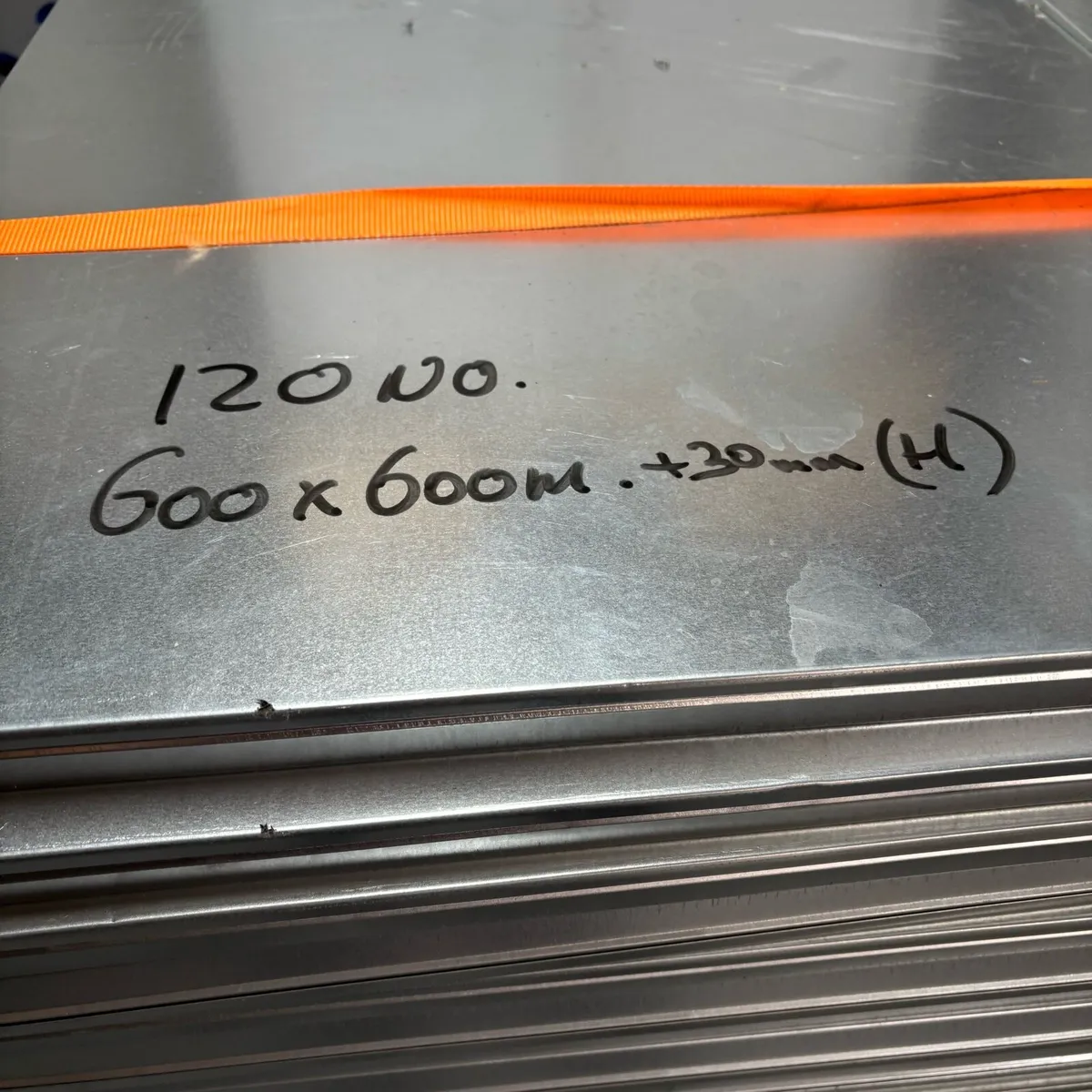 Raised access floor tiles (Brand New) - Image 3