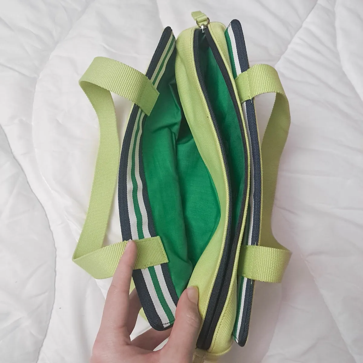 Lacoste Authentic Light Green Zip Mini Handbag - Image 2