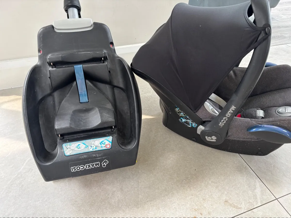 Car Seat - Image 3