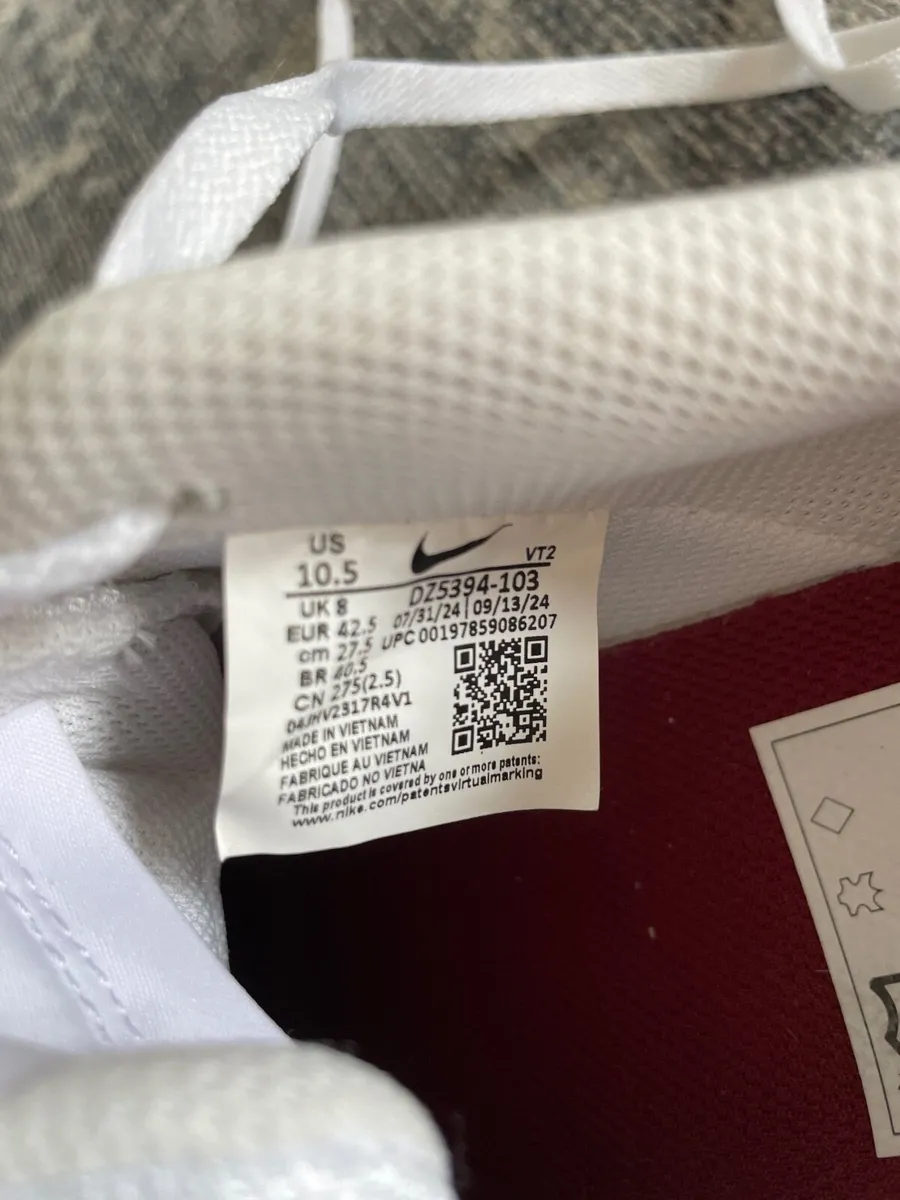 Shoes - Image 4