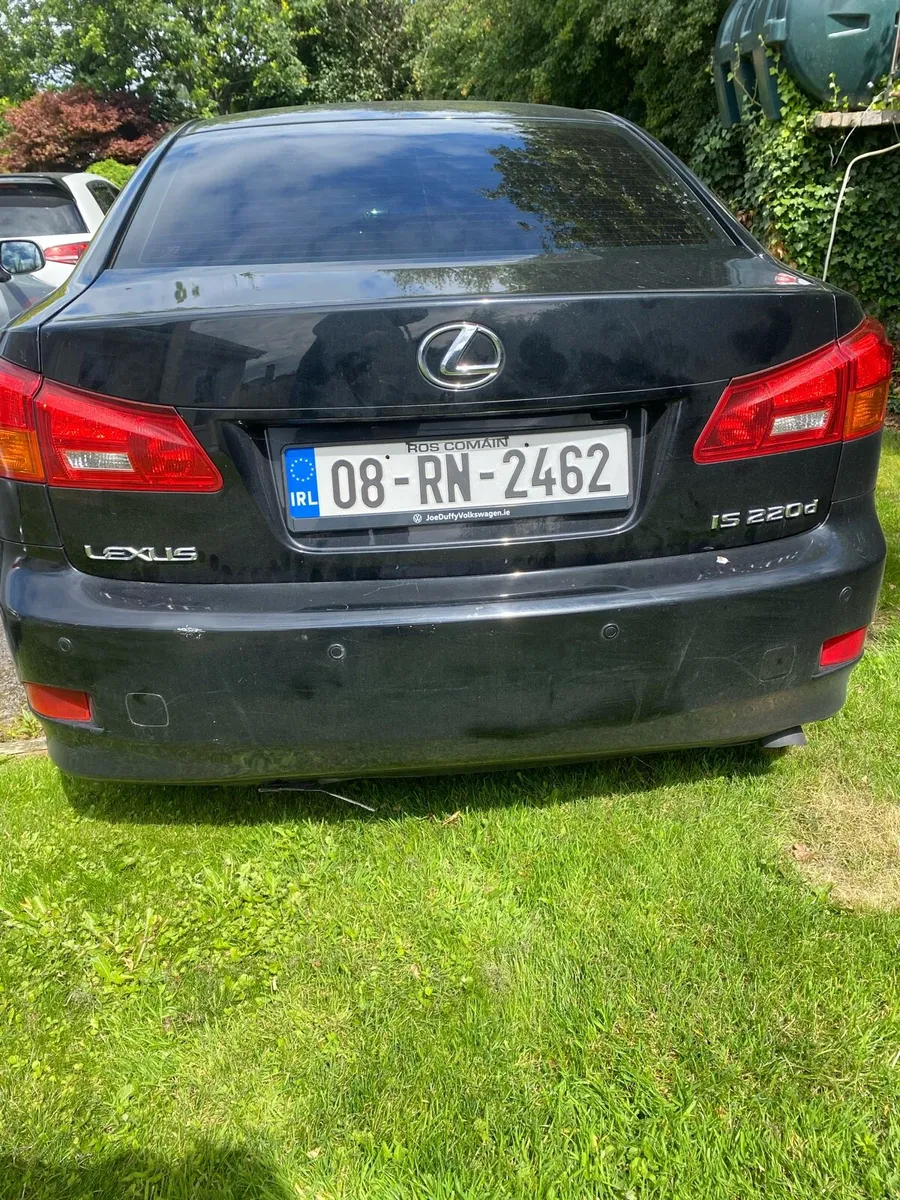 Lexus IS220d - Image 3