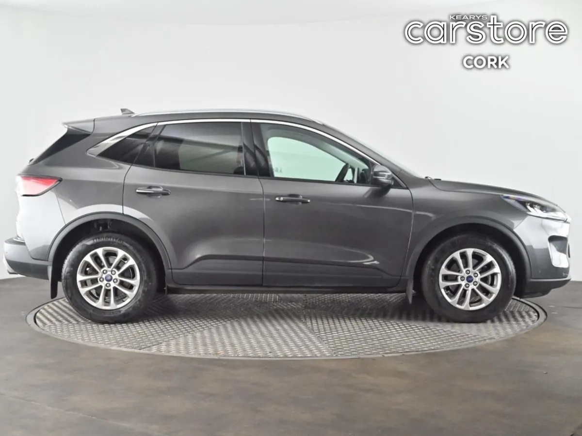Ford Kuga 1.5 Ecoblue 120PS Titanium - Image 3