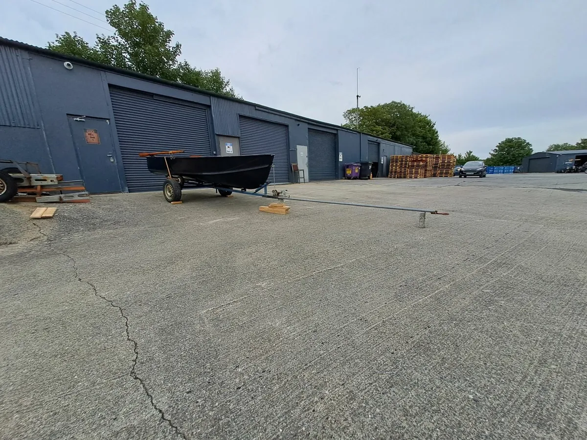 14 'Aluminium boat - Image 2