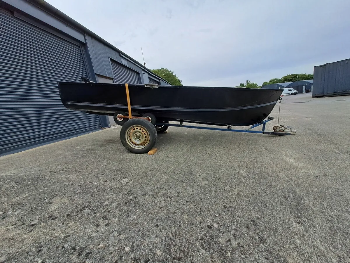 14 'Aluminium boat - Image 3
