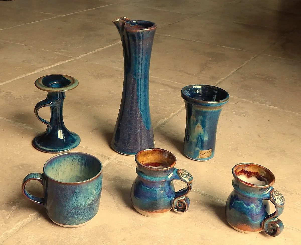 Selection of Ceramic Studio Pottery Pieces - Image 1