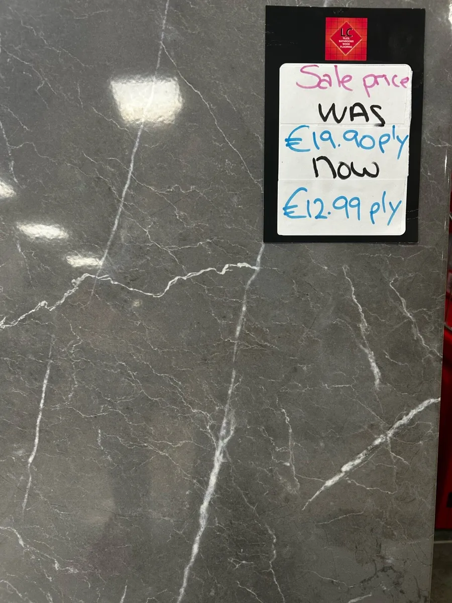 Budget friendly wall tiles - Image 1