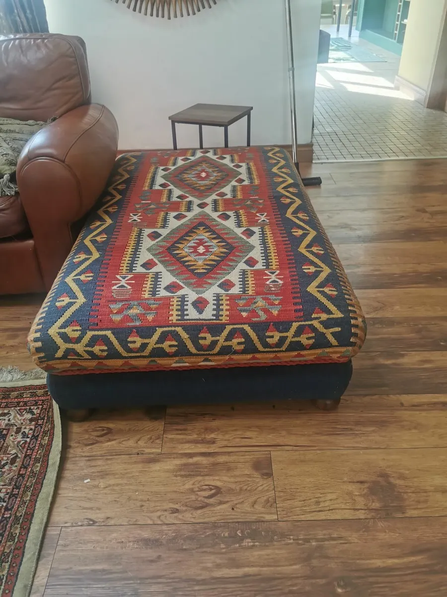 Large Ottoman - Image 1
