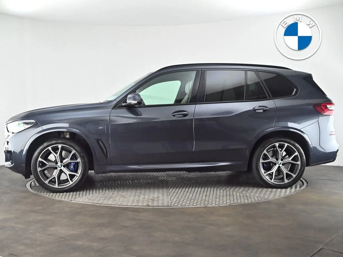 BMW X5 Xdrive45e M Sport - Image 3