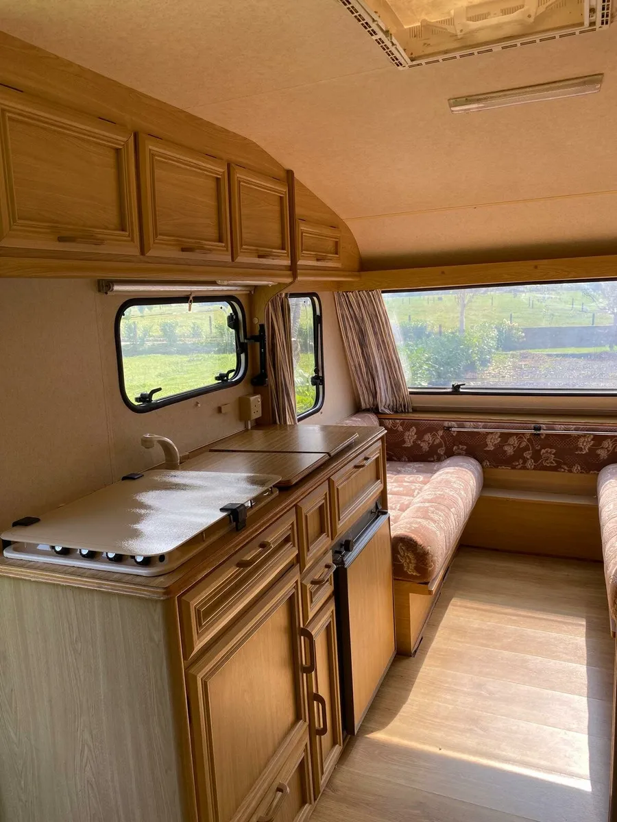 4 berth Elddis Wisp - Image 4
