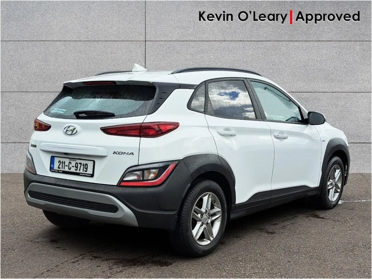 Hyundai Kona Comfort Mild Hybrid Commercial - Image 3