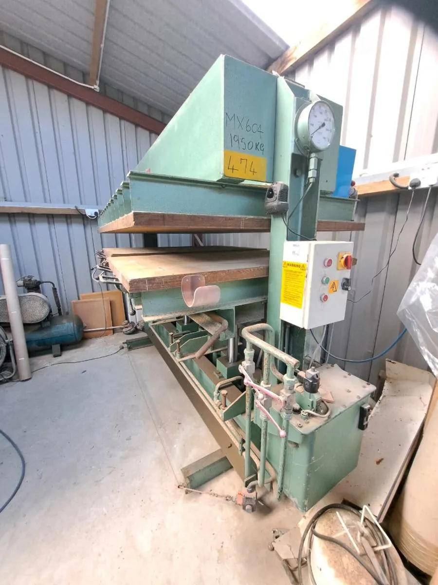 Interwood hydraulic press - Image 3