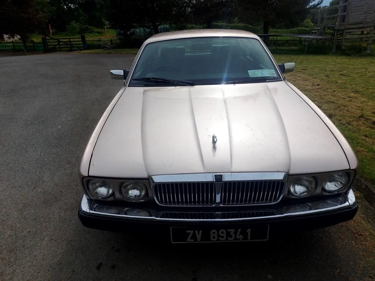 Jaguar xj6 - Image 1