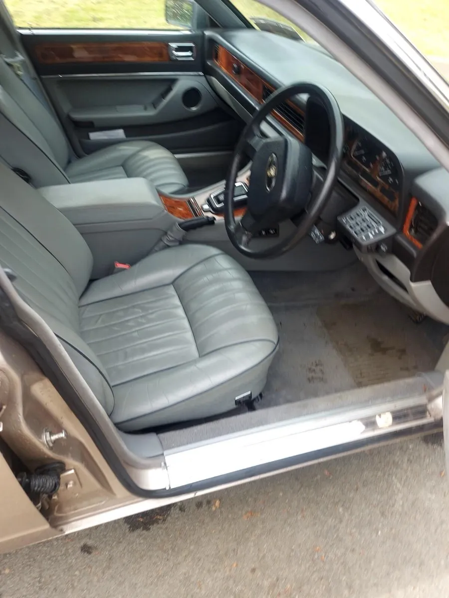 Jaguar xj6 - Image 3