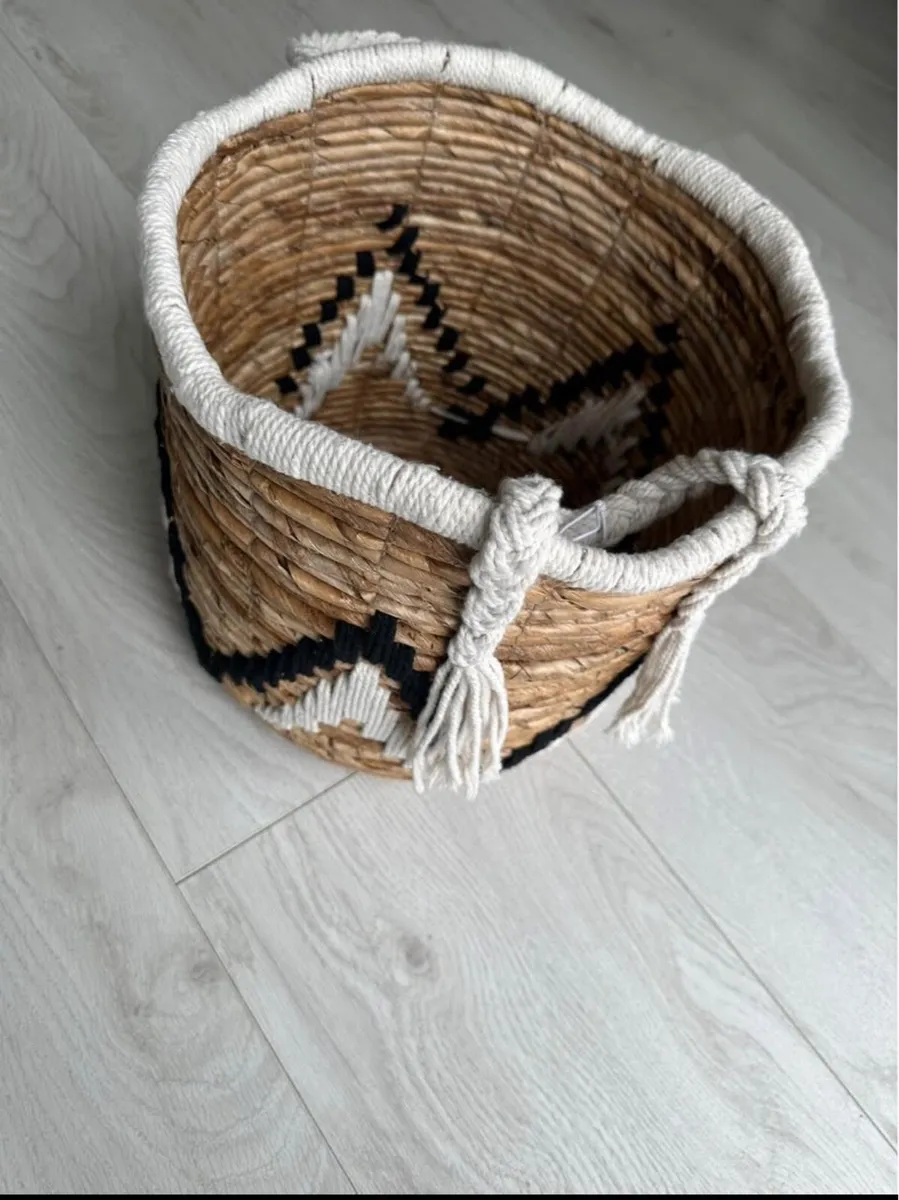 See grass basket - Image 3