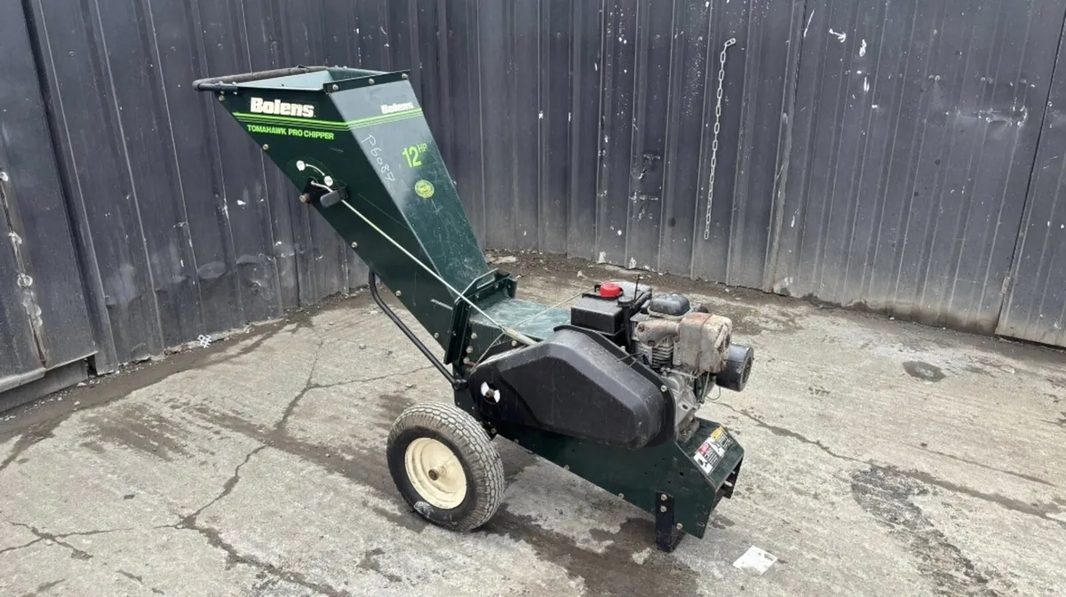 Bolens Tomahawk Pro Chipper 12HP - Image 3