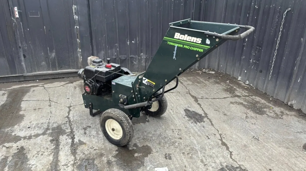 Bolens Tomahawk Pro Chipper 12HP - Image 4