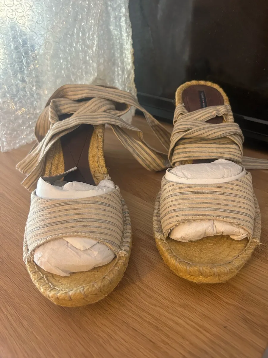 Tommy Hilfiger Wrap Espadrille Wedge Sandals - Image 2