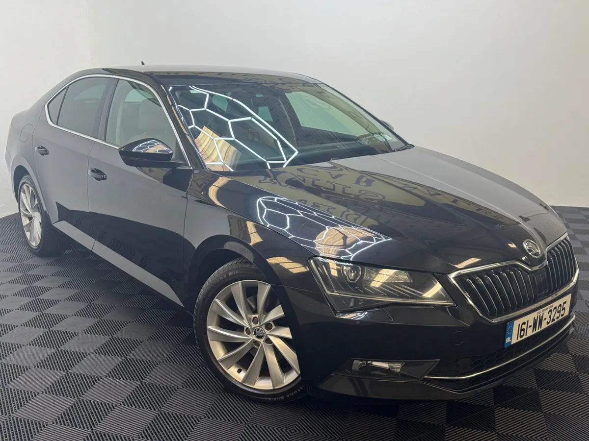 2016 Skoda Superb 2.0 diesel - Image 2