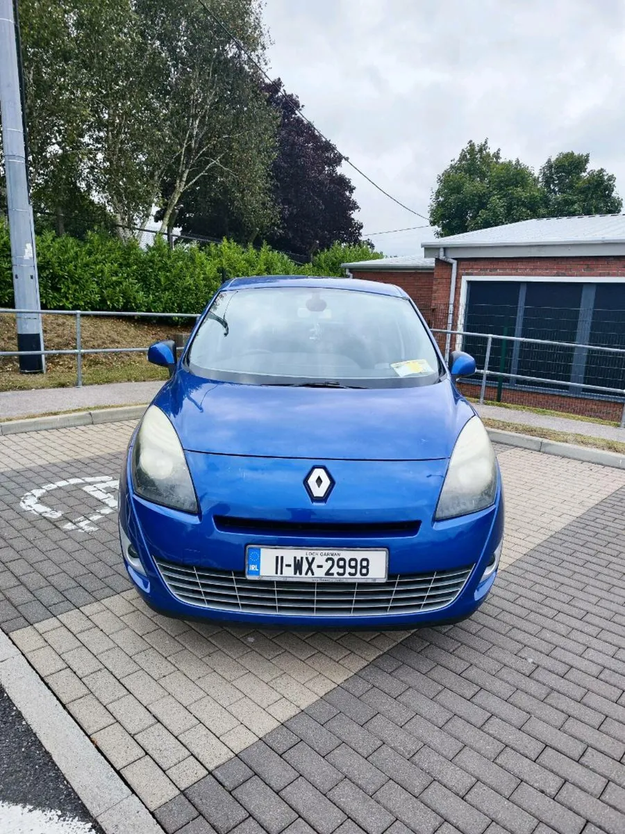 Renault Gran Scenic 1.5dci Low Km - Image 2