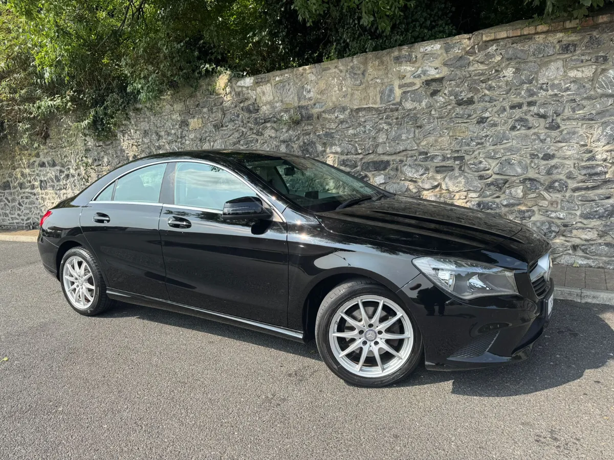 Mercedes-Benz CLA 2016 180 4DR D STYLE - Image 2