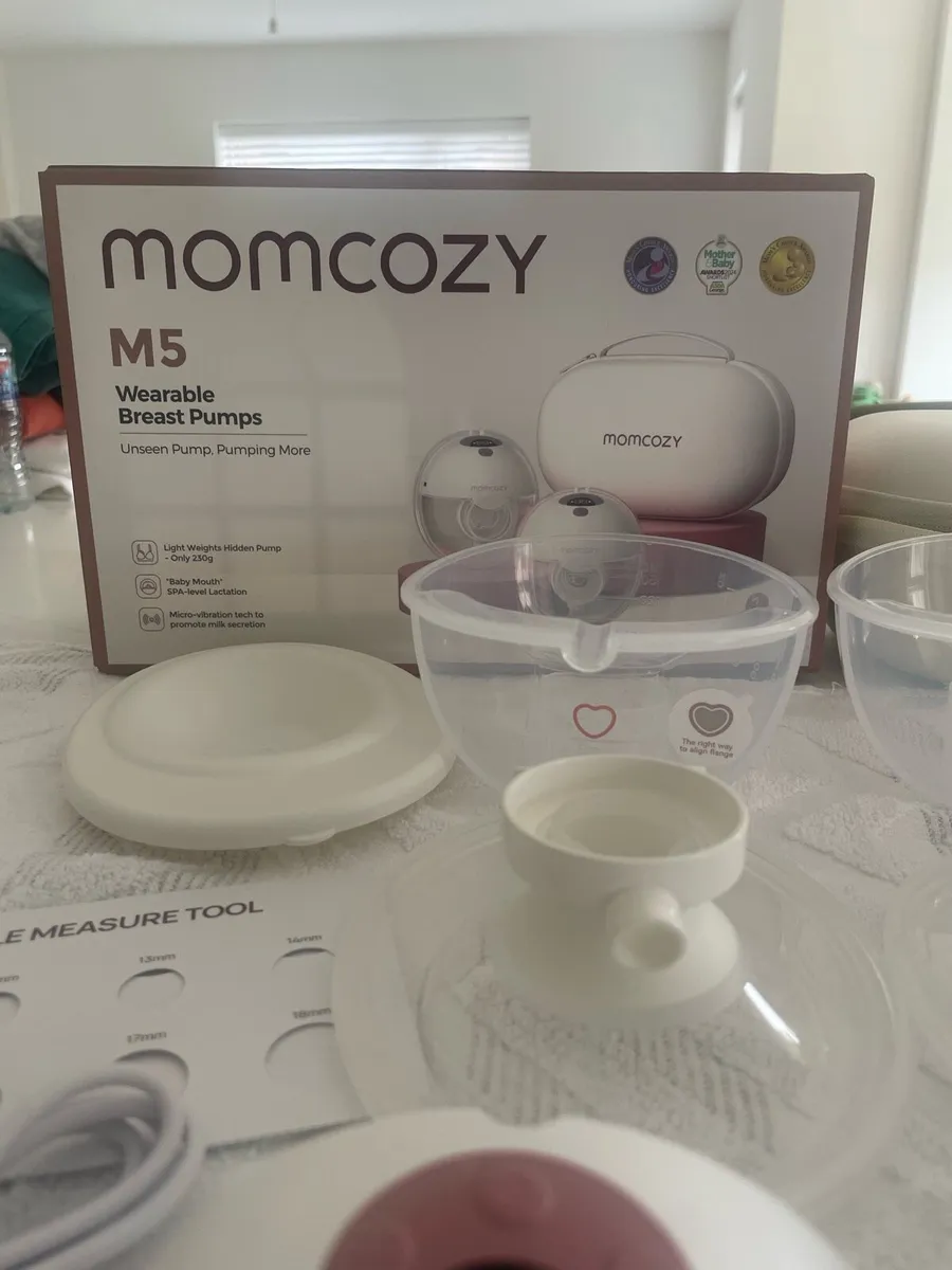 Momcozy M5 Double Wearable Breast Pump - Image 3