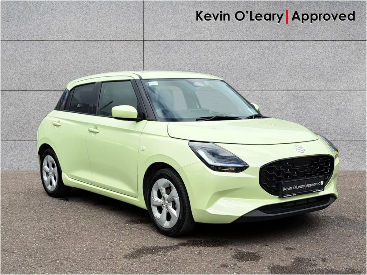 Suzuki Swift 1.2 Hybrid Motion - Image 1