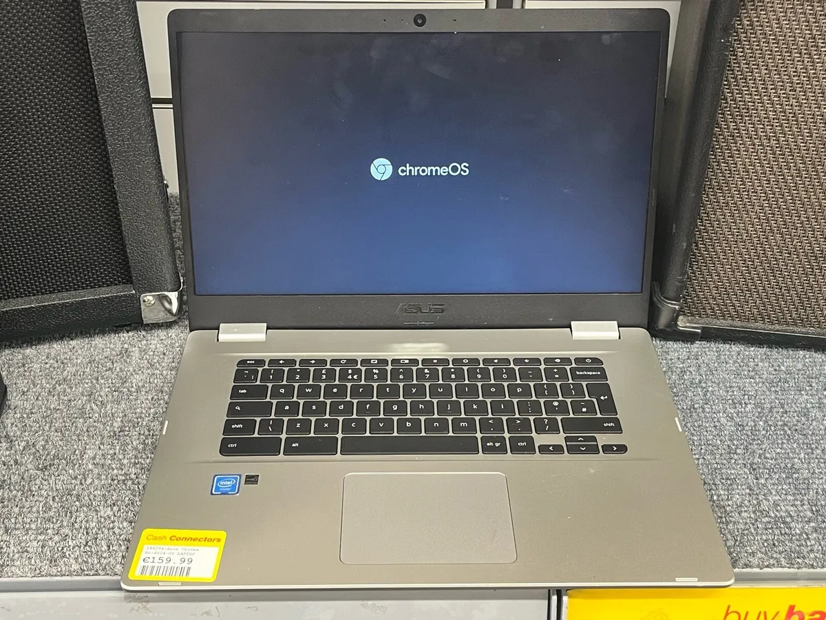 Asus C523NA Chromebook