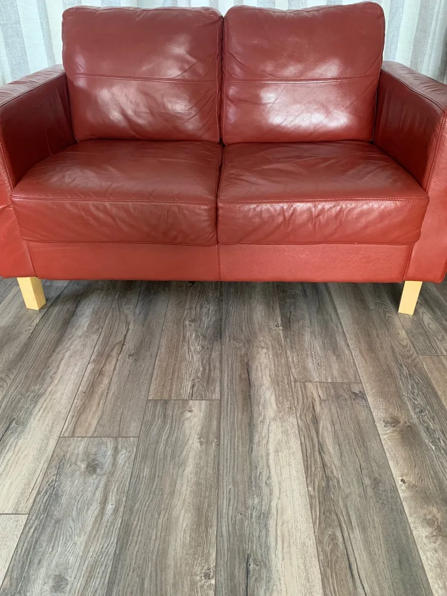 Couches - Image 2