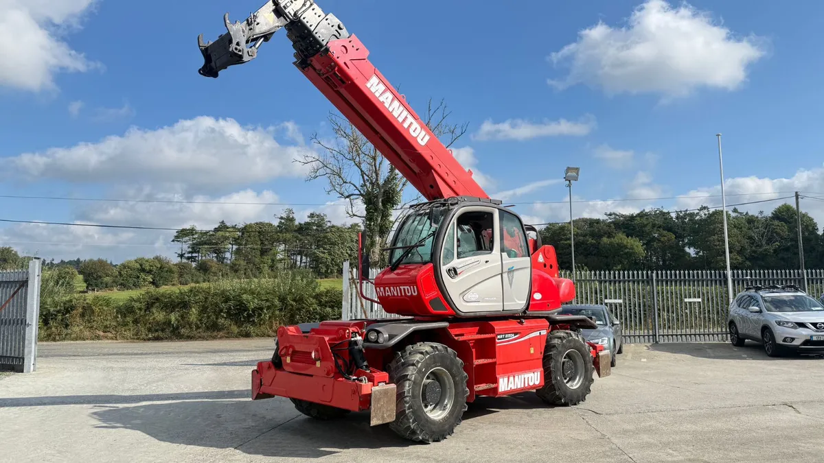 Manitou MRT 2150 Rotary Teleporter - Image 1