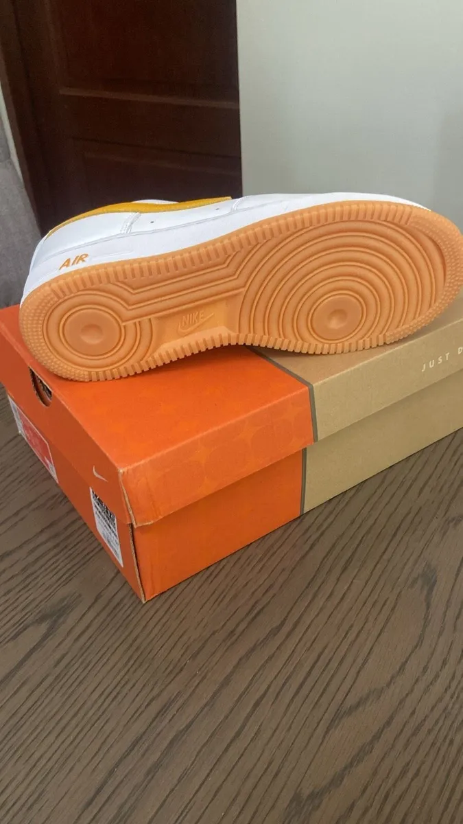 Trainers - Image 2