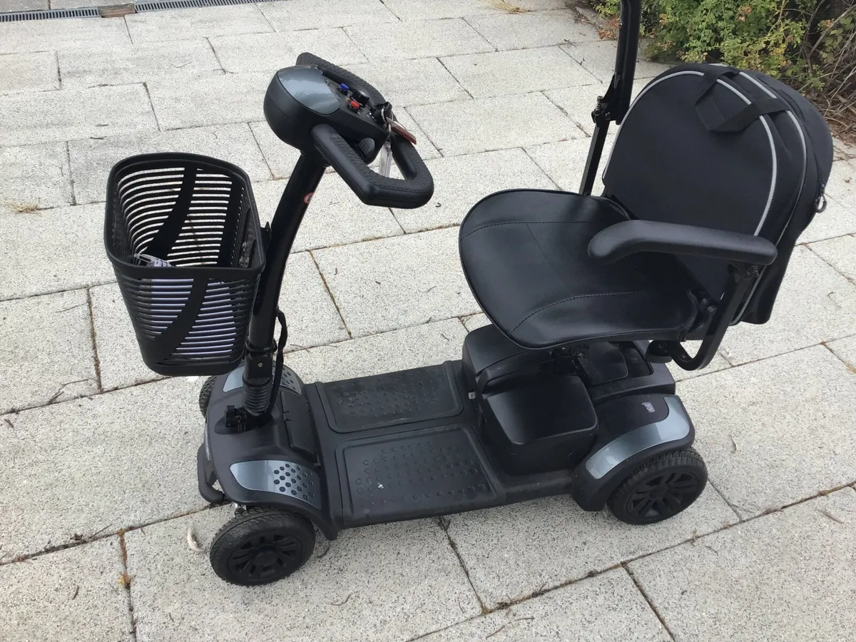 Mobility scooter - Image 1