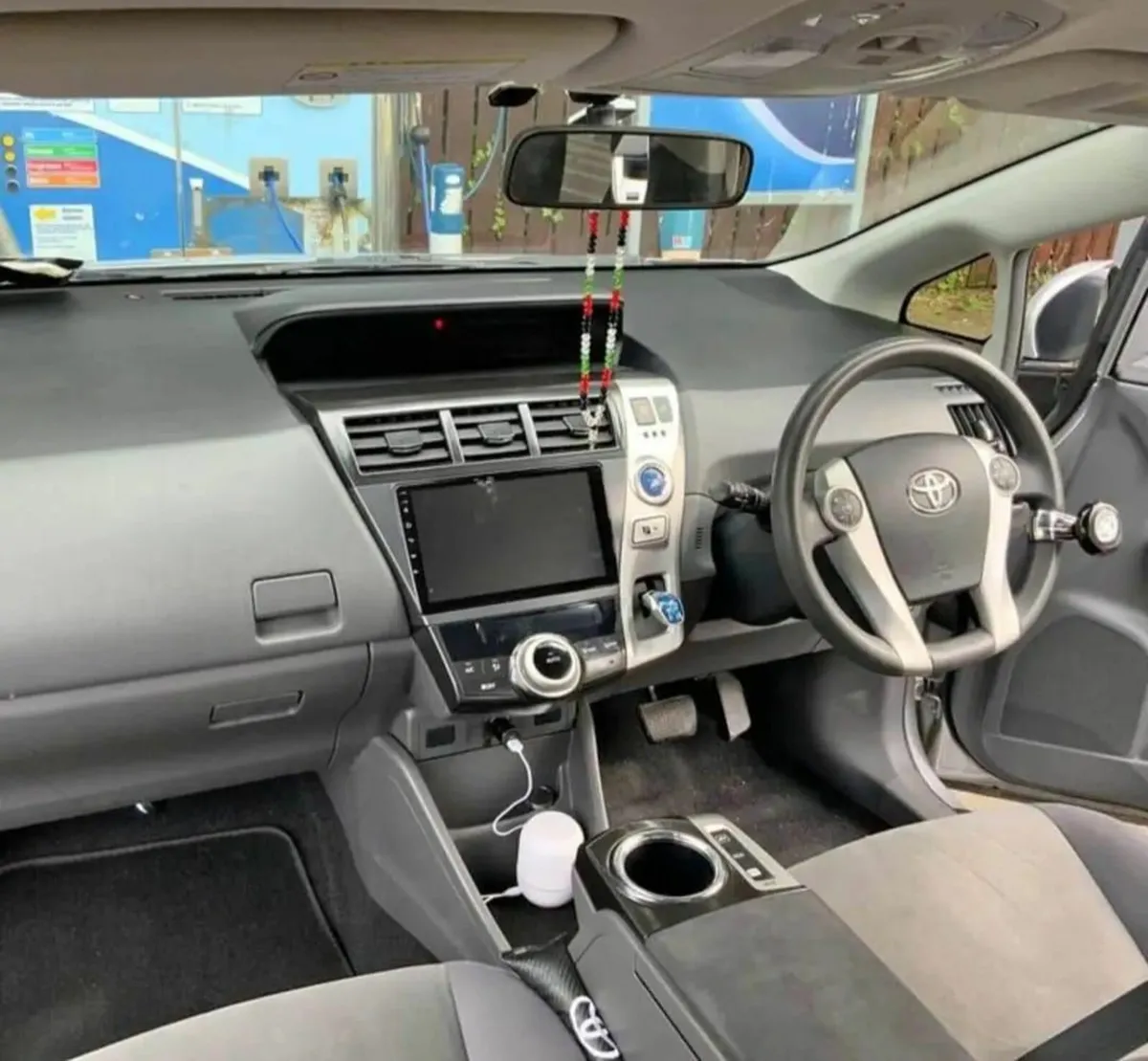 Toyota Prius 2013 - Image 3