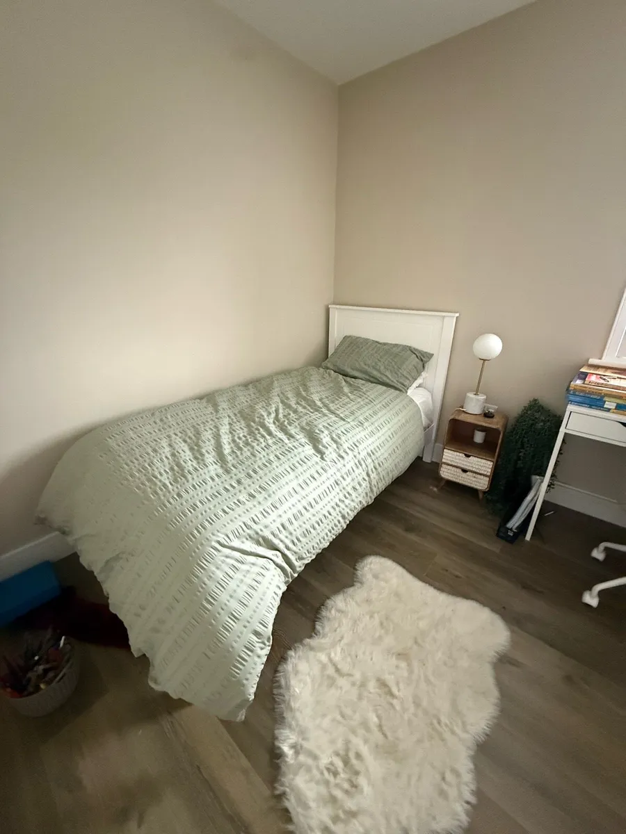 Single Bed - Image 1
