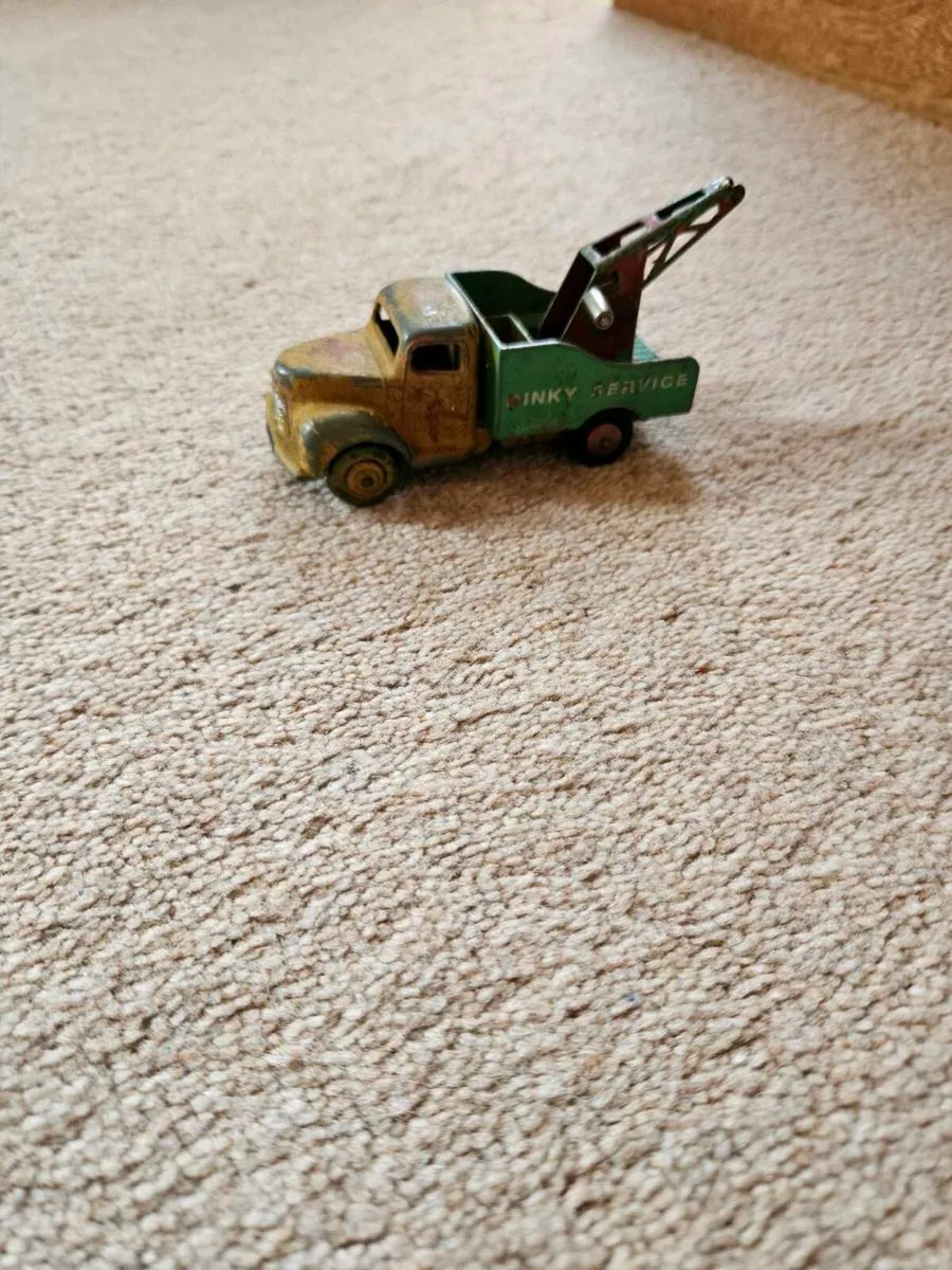 Dinky 1950's Tow Truck Wrecker - Image 2
