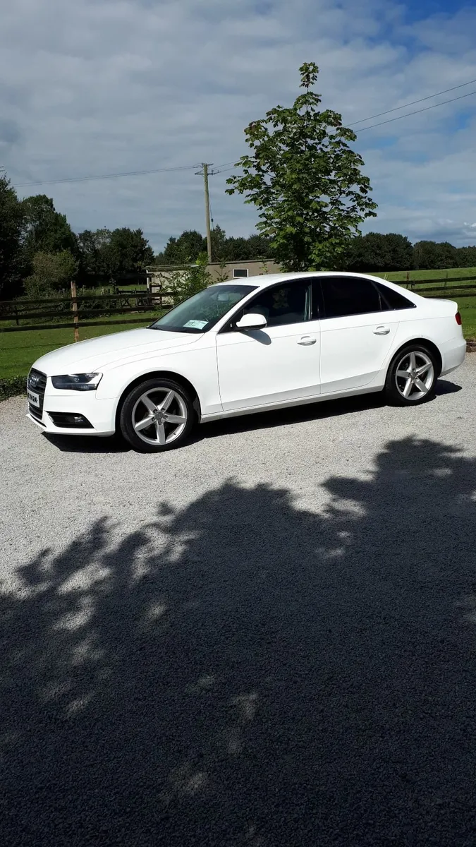 Audi A4 2.0 TDI 120 4Dr 2012 - Image 1