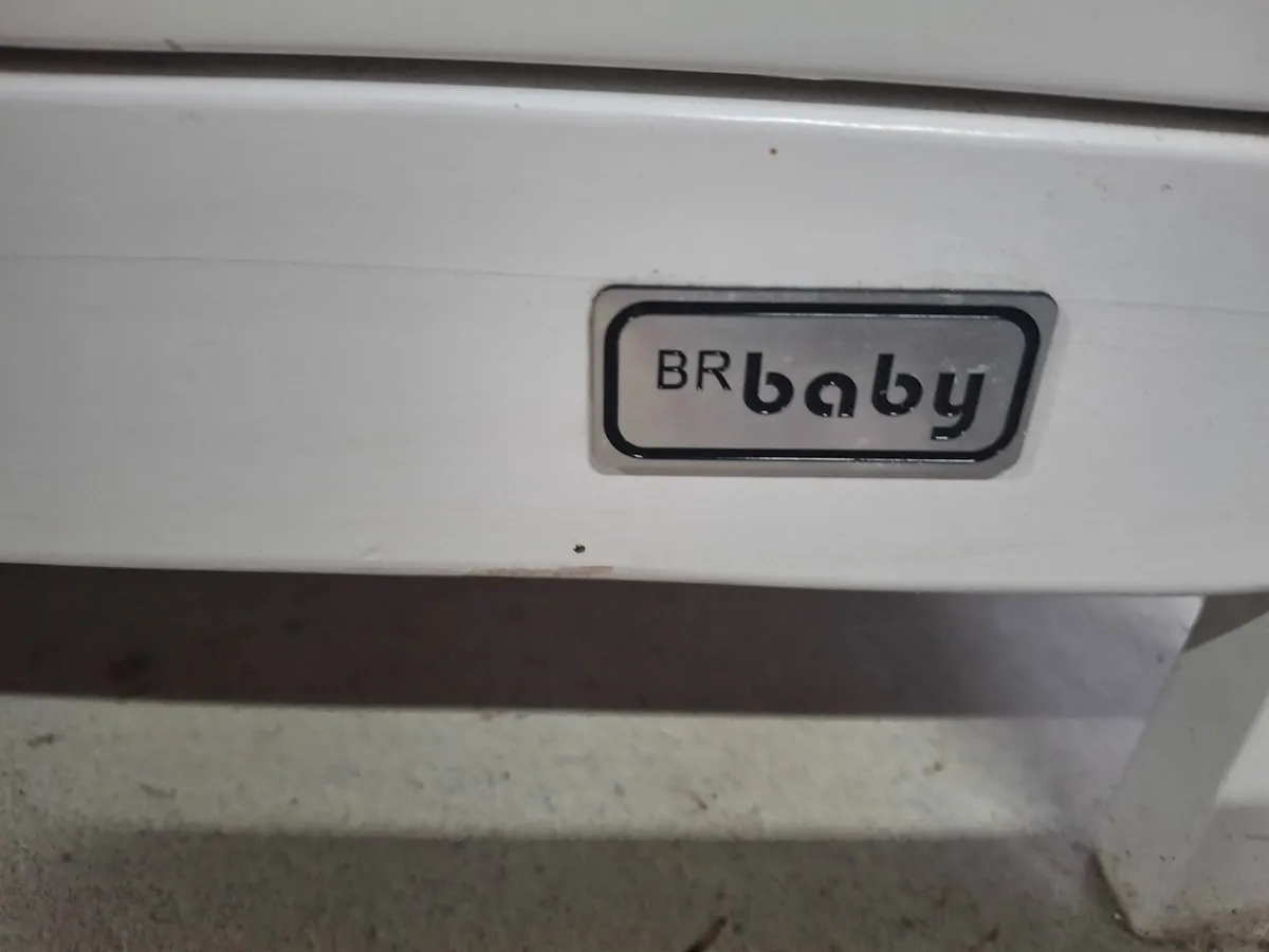 BR Baby chest of drawers - Image 1