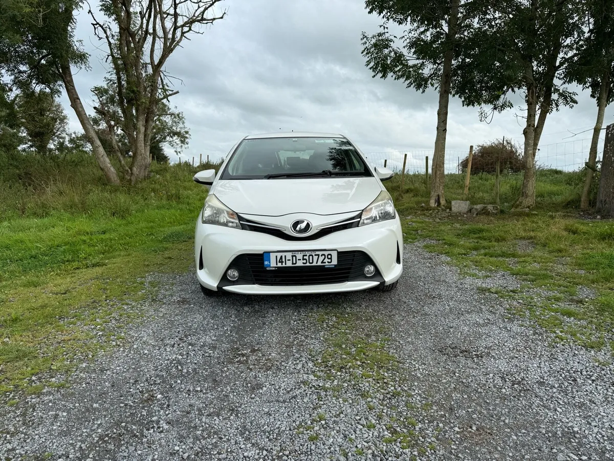 2014 Toyota Vitz/Yaris Jewela 1.3 Automatic - Image 2