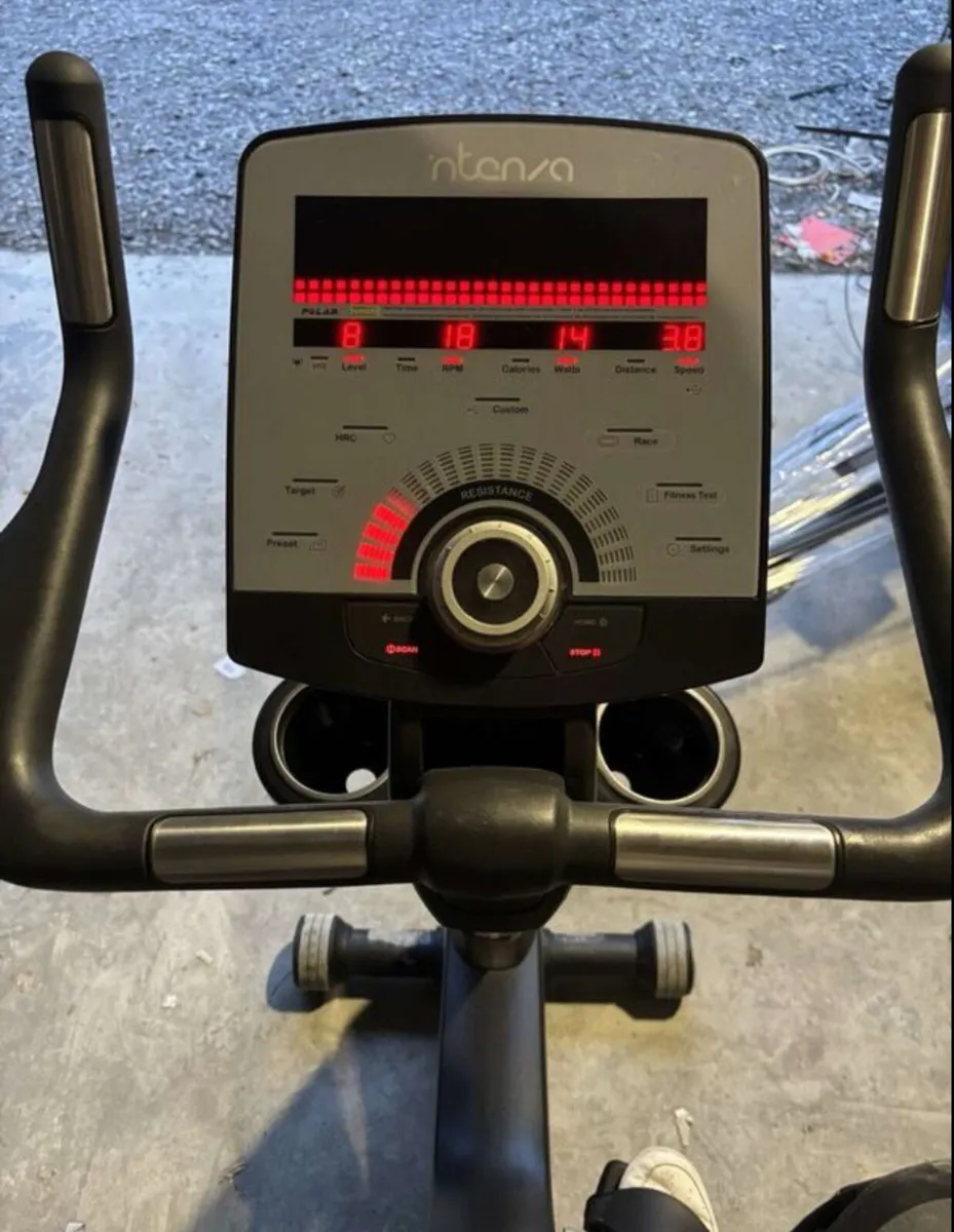 INTENSA UPRIGHT STATIONERY BIKE - Image 4