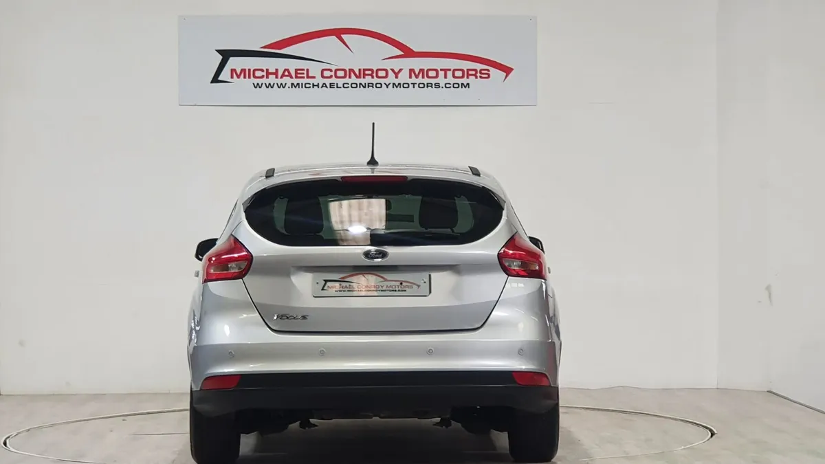 Ford Focus 2015 - Finance approval in 1 hour - Image 4