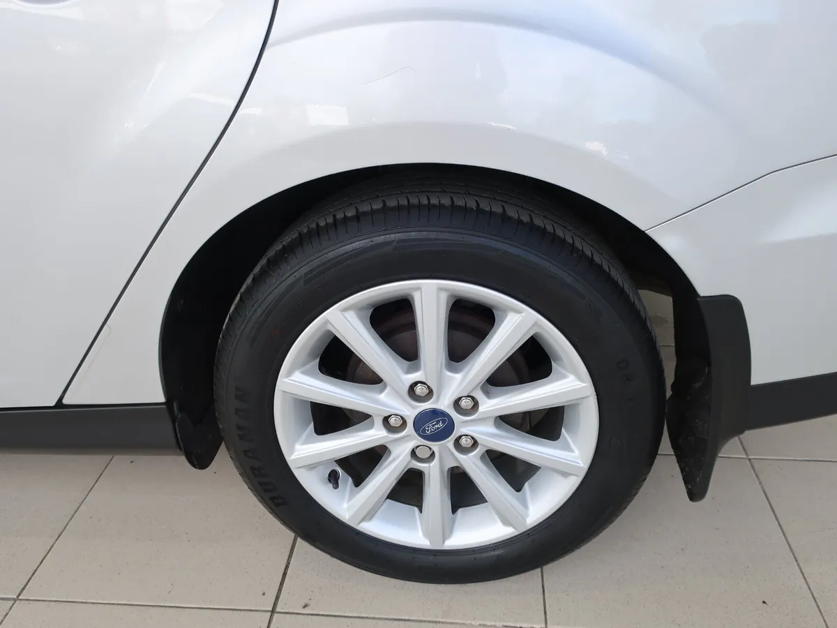 2017 FORD FOCUS 1.5 TITANIUM 1.5 95PS 5DR - Image 4