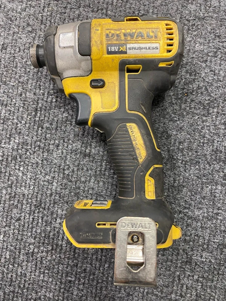 Dewalt Driver DCF887 - Image 1