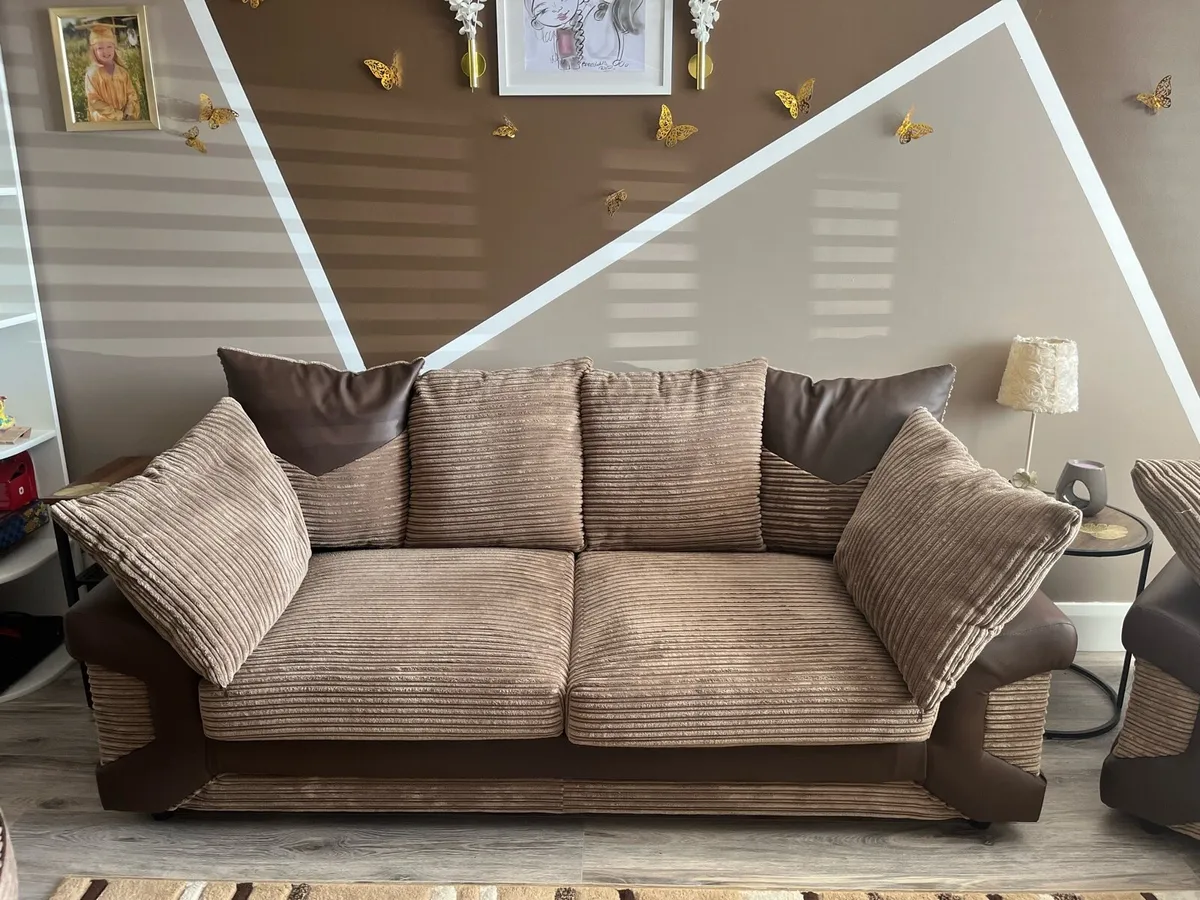 3 seater sofa, swivel chair and armchair - Image 1