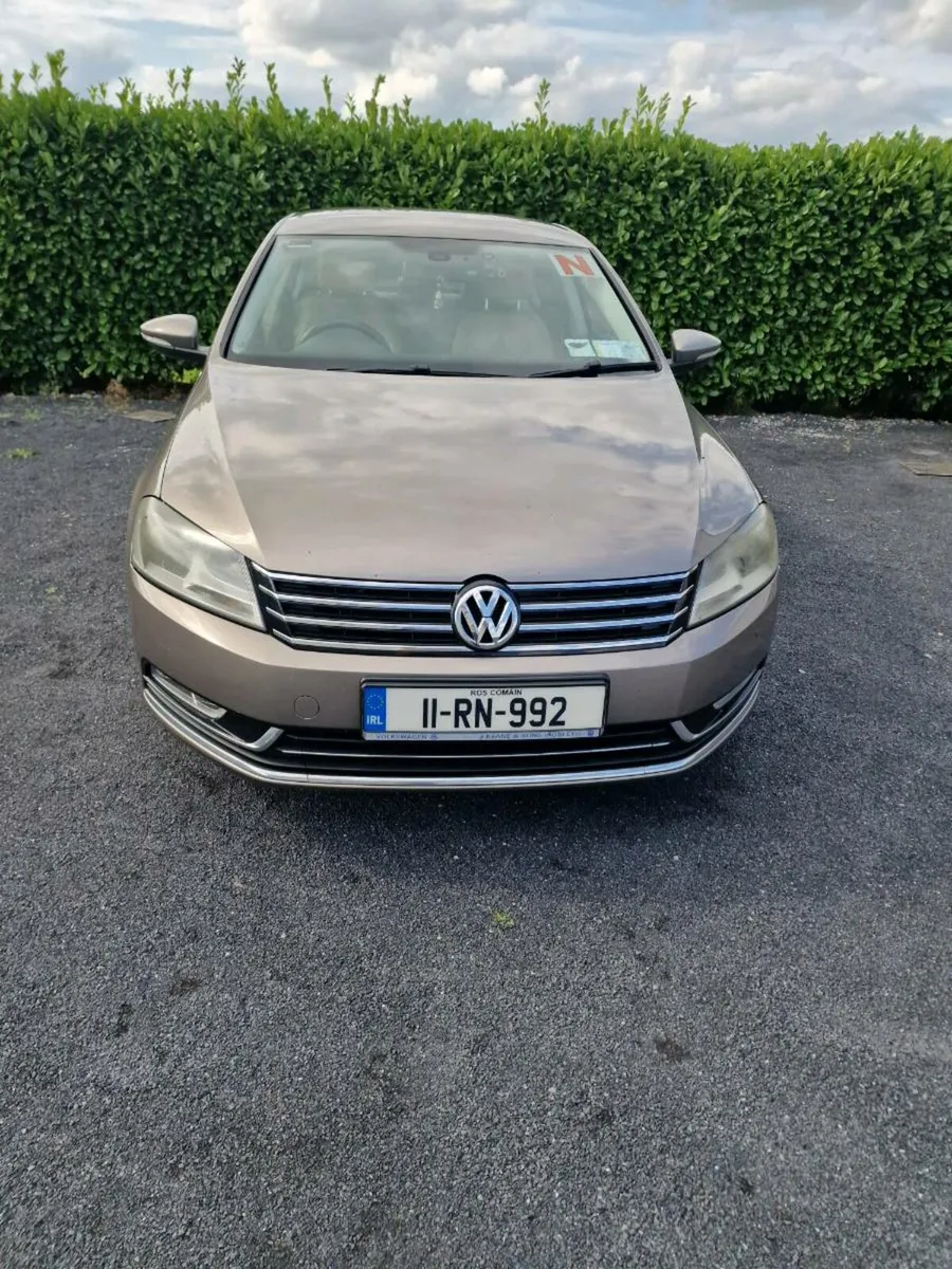 2011 Volkswagen passat 1.6l - Image 2