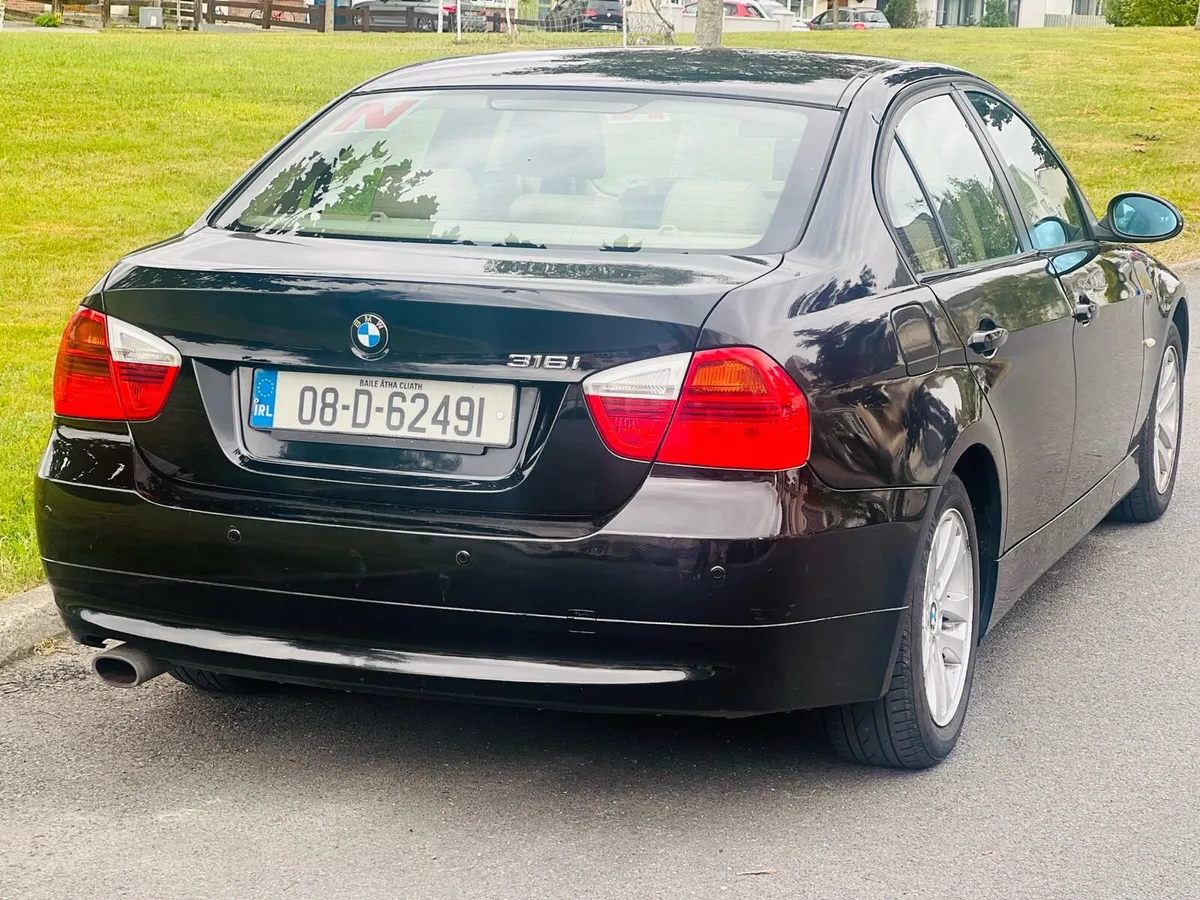 BMW 3-Series 2008 - Image 3