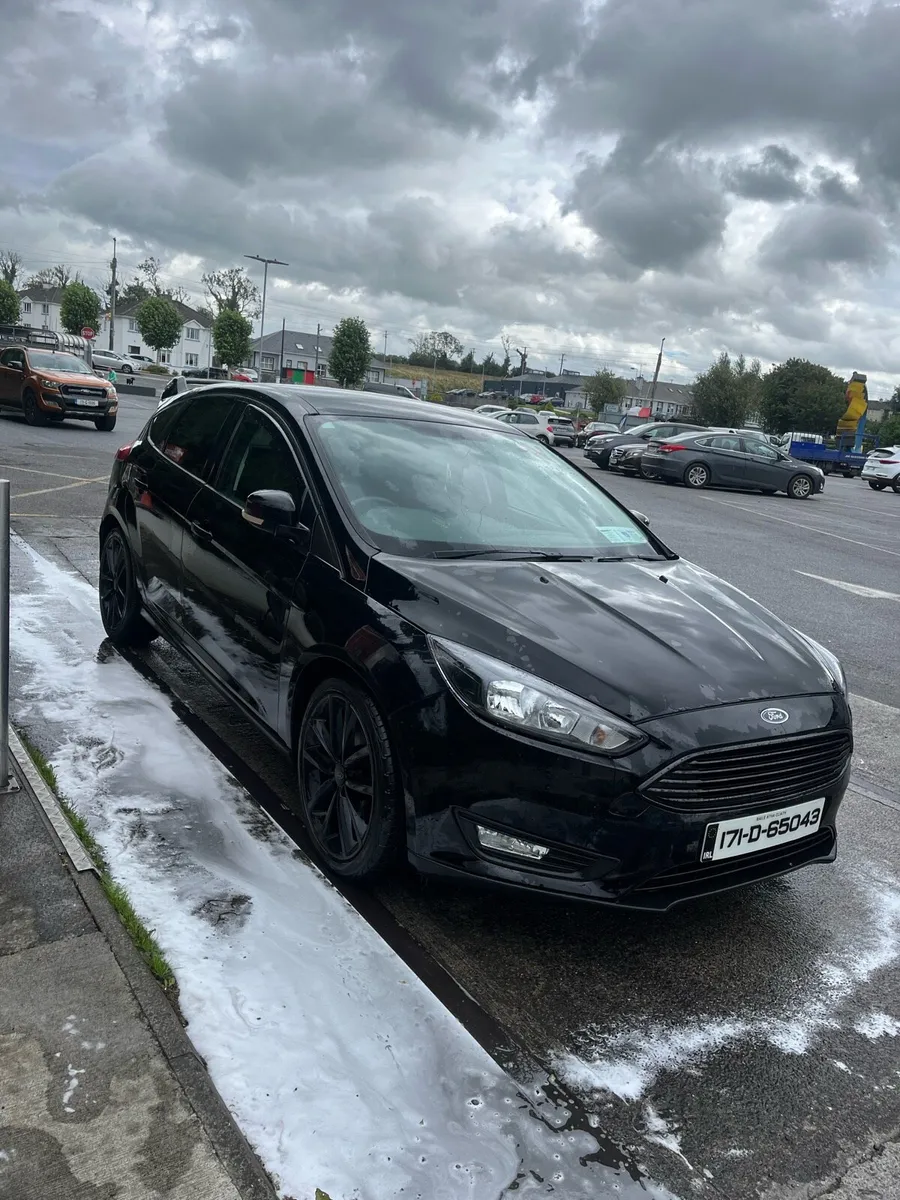 Ford focus zetec 120ps - Image 1