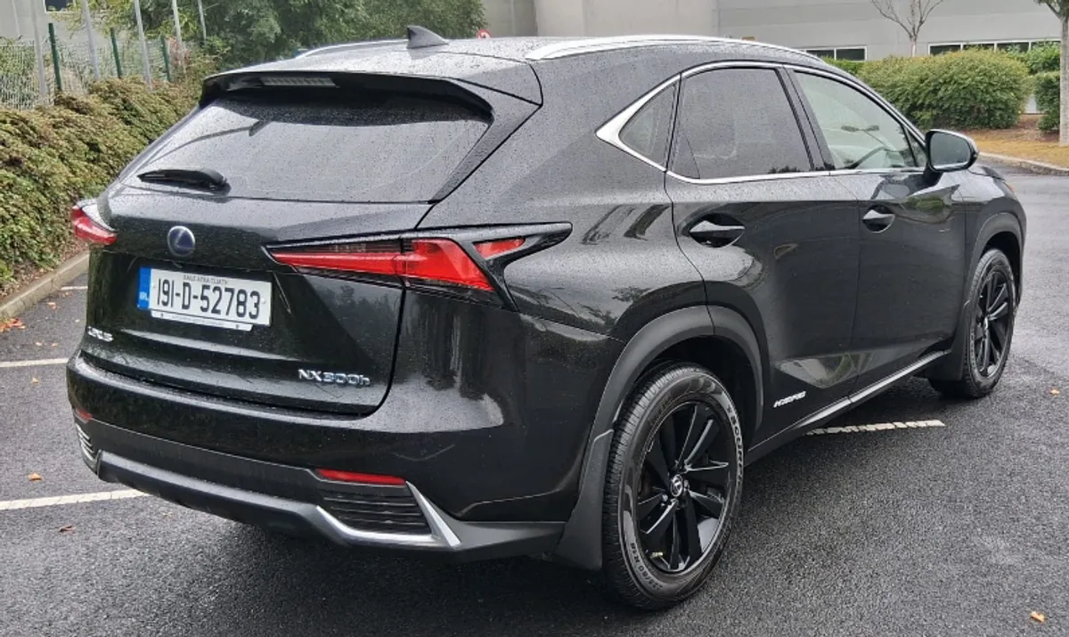 2019 LEXUS NX 300H 2.5 SPORT 4WD HYBRID - Image 2