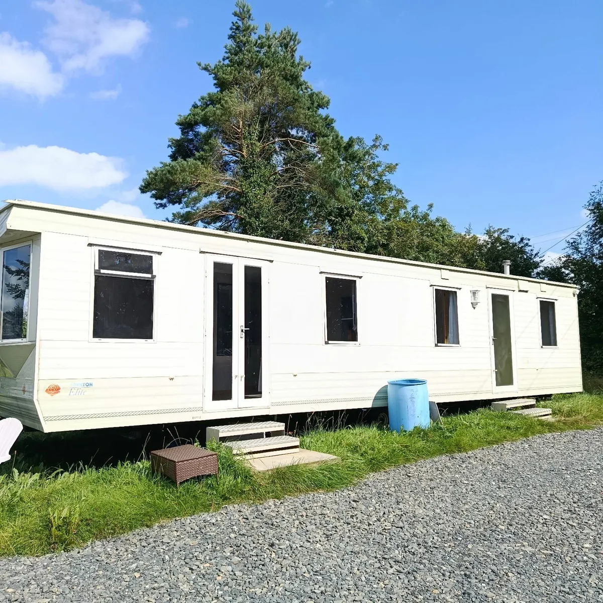 Mobile Home - Image 1